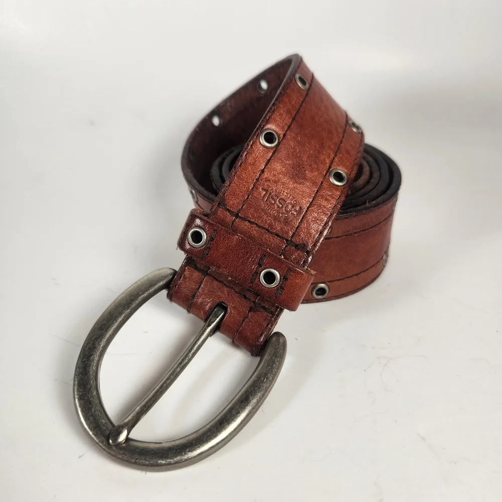 Vintage FOSSIL Men's Belt Size 36 Medium Brown Leather Gromets